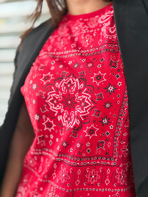 T-shirt Feminina Boyfriend Paisley